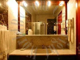 Отель Miro' 3*