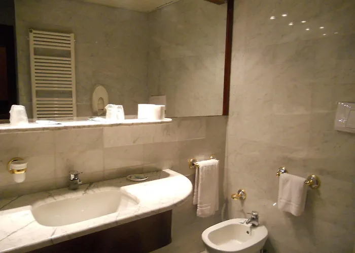 Miro' راباللو